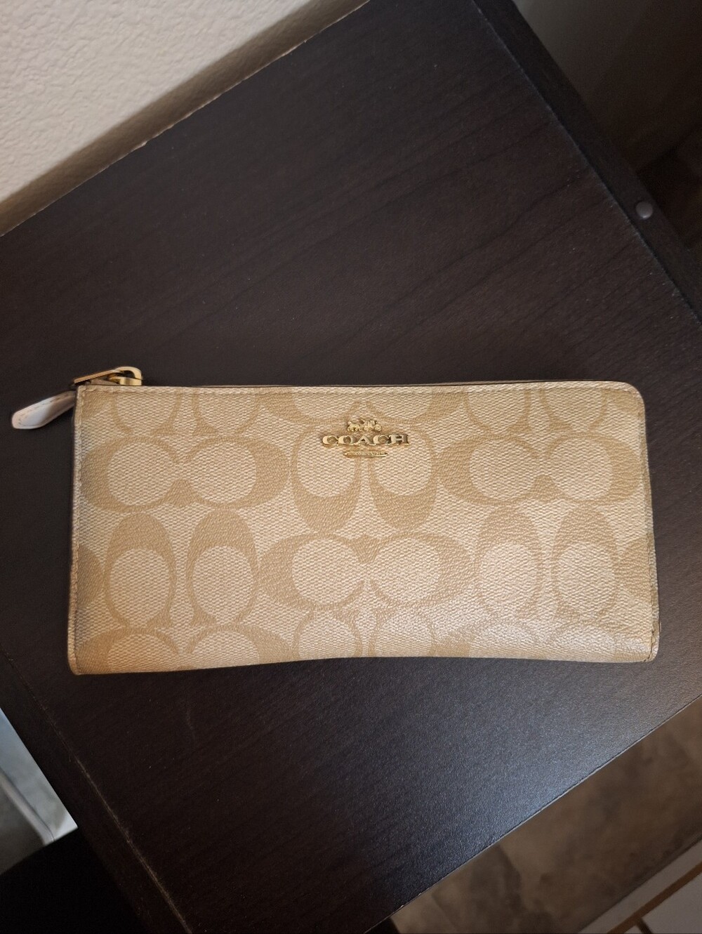 Coach Beige Signature Zip Wallet with Gold Logo - Picture 2 of 12